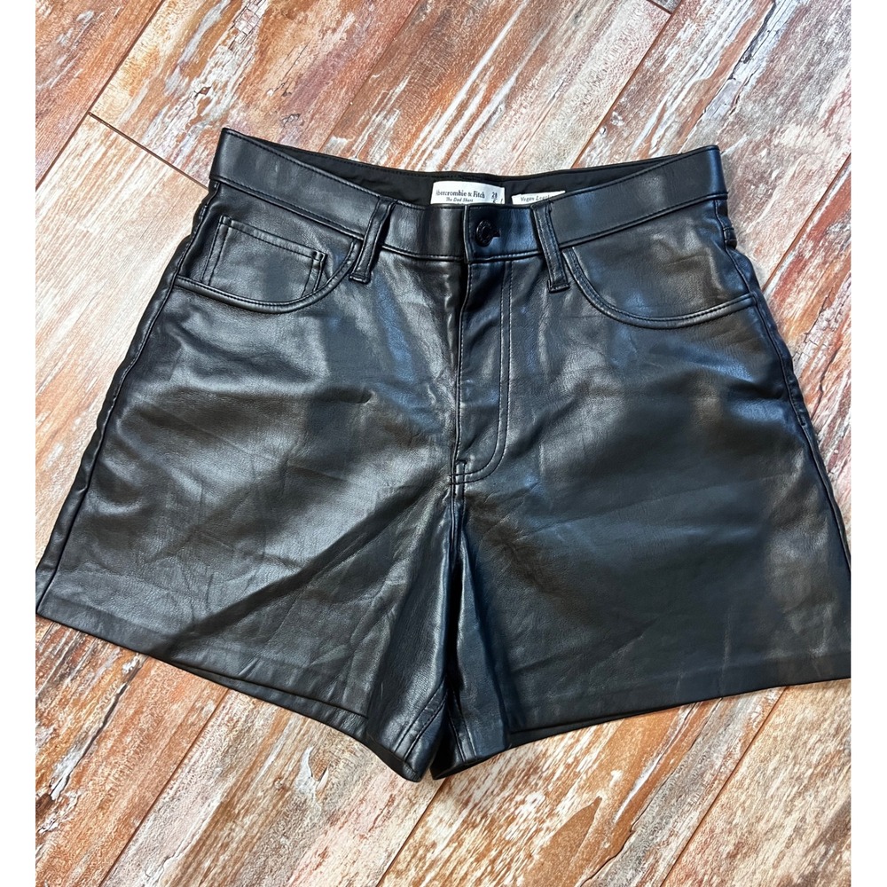 Abercrombie & Fitch The Dad Short Vegan Leather High Rise Black Shorts Size 28 6